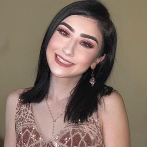 Meet your Posher, Evany